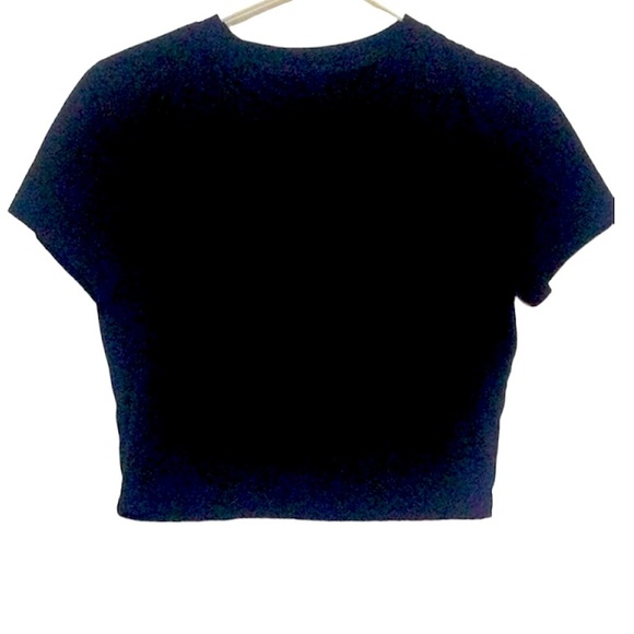 🌞 Shein black short sleeve crop top basic tee simple & sexy minimalist women M - Picture 1 of 10